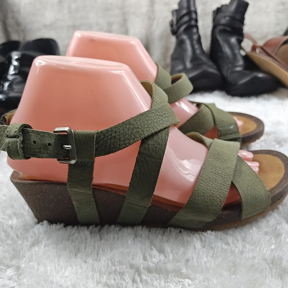 Teva Mahonia Wedge Sandals Bundles  Cross Strap Black/Green Leather Women Sz 8.5 - Picture 8 of 12